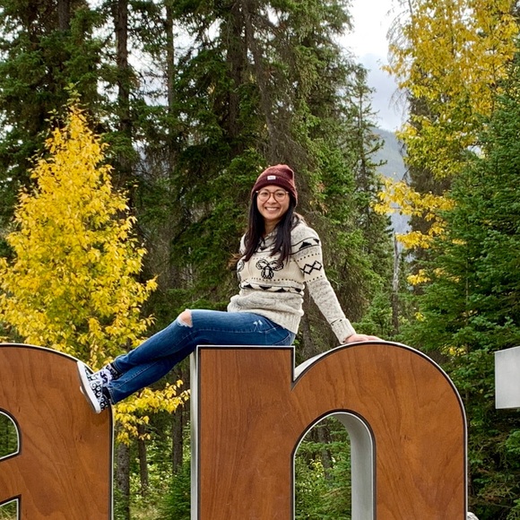 Meet your Posher, Regine - Picture 1 of 1